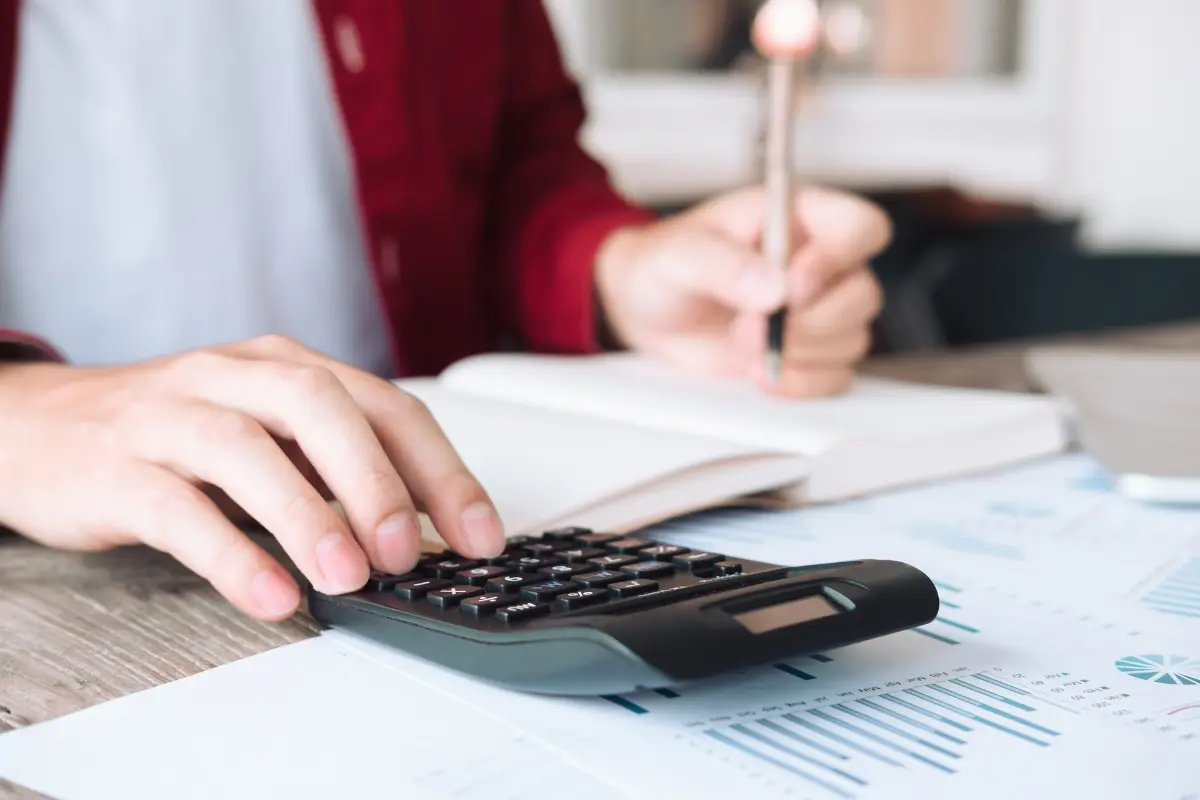 Calcolo ISEE 2025: documenti e procedura per la dichiarazione dei redditi